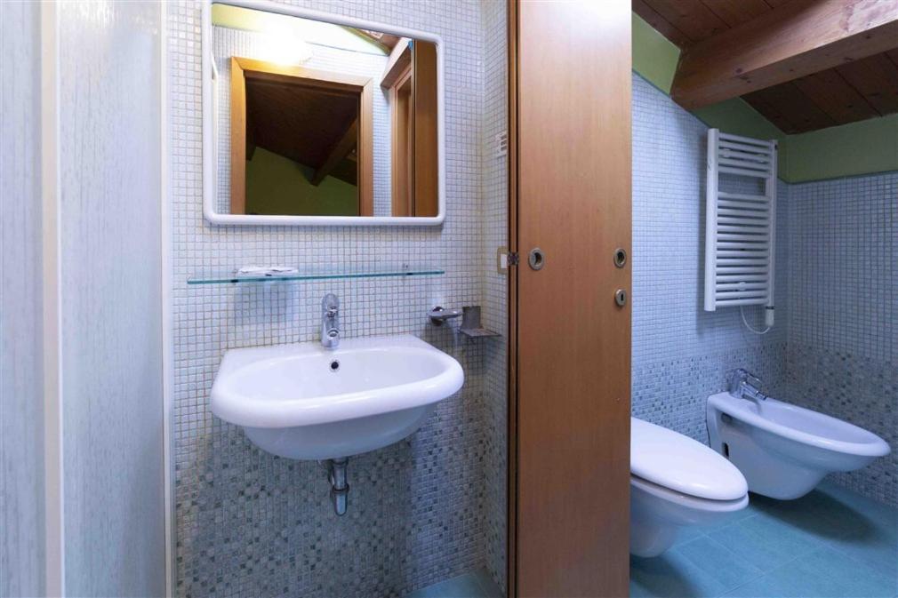 Residenza Melucci Aparthotel Rimini Bagian luar foto