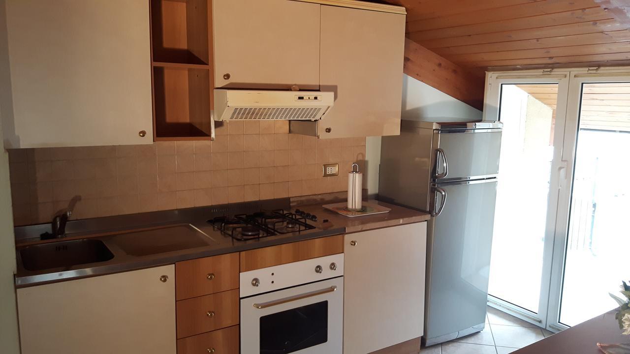Residenza Melucci Aparthotel Rimini Bagian luar foto